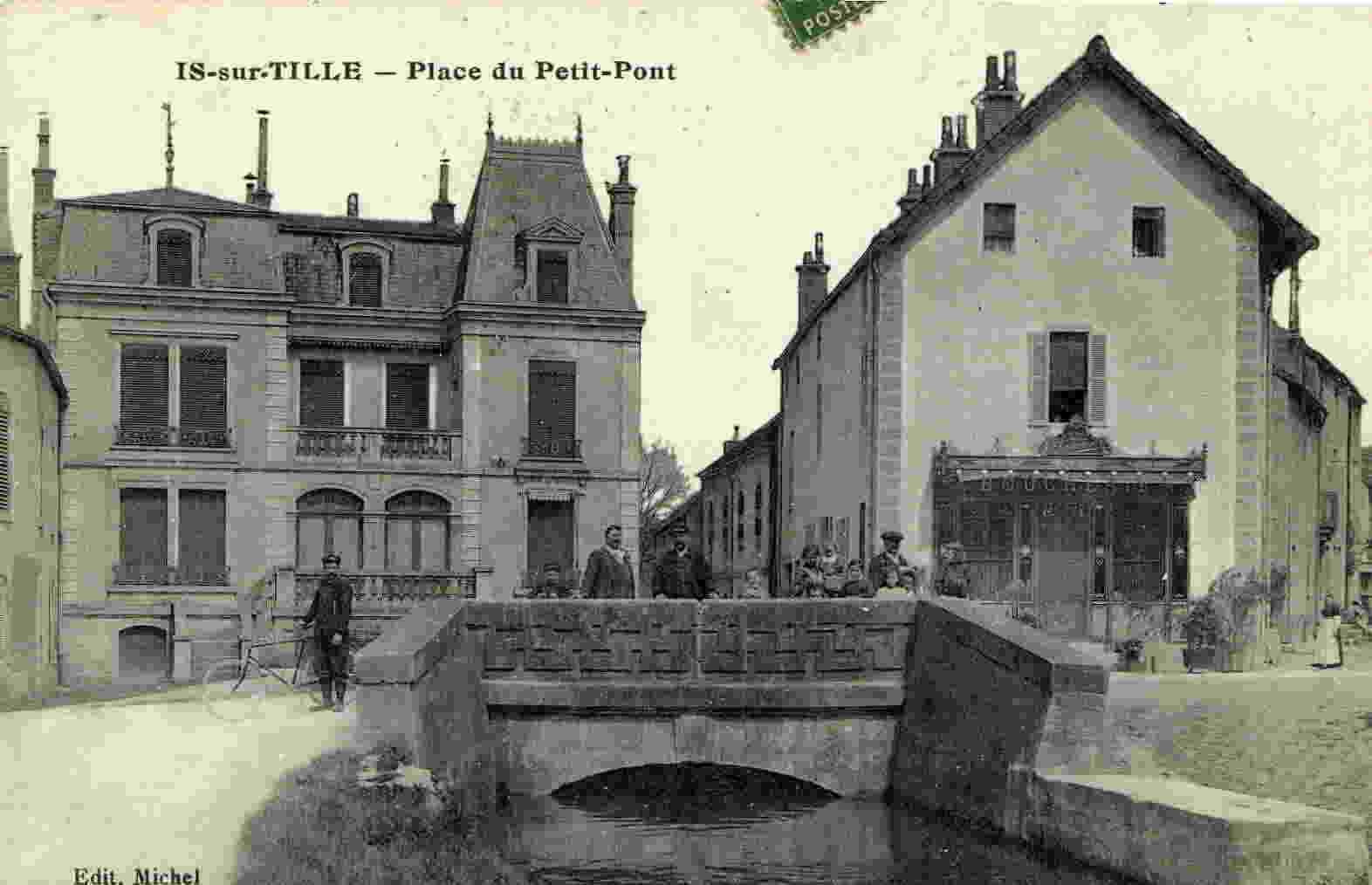 IS-sur-TILLE - Place Du Petit-Pont - Is Sur Tille