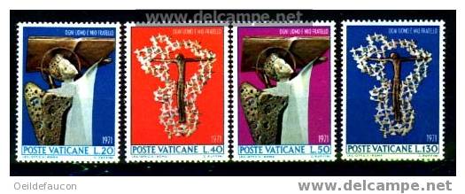 VATICAN - Yvert - 518/21** - Cote 0,75 € - Andere & Zonder Classificatie