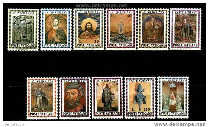 VATICAN - Yvert - 582/92** - Cote 2,25 € - Tableaux