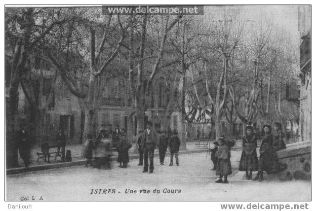 13 // ISTRES / Une Vue Du Cours, Coll L.A., ANIMEE   Cachet ECOLE D AVIATION MILITAIRE   Au Verso - Istres