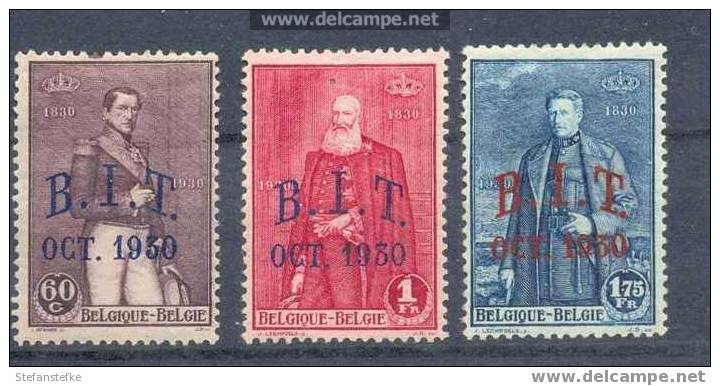 Belgie Ocb Nr :  305 - 307 * Met Scharnier (zie Scan) Lot 2 Tand Weg Op 305 - Unused Stamps