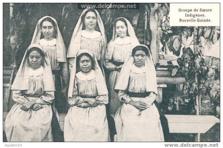 Groupe De Soeurs Indigénes - Nouvelle Guinée - Papua New Guinea