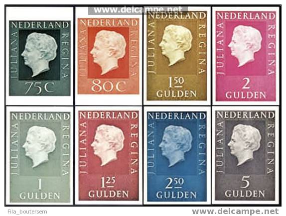 NEDERLAND : 1969  : 17 Verschillende Postkaarten Met Afbeeldingen V.d. Zegels "Koningin Juliana" - Sonstige & Ohne Zuordnung