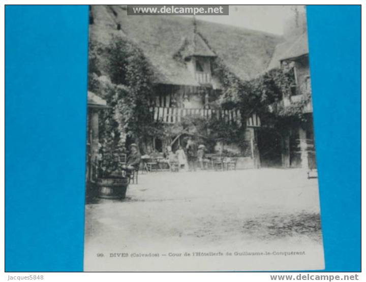 14) DIVES-N°99-cour De L´hôtel De Guillaume Le Conquérant-- Tres Tres Belle Carte - Dives