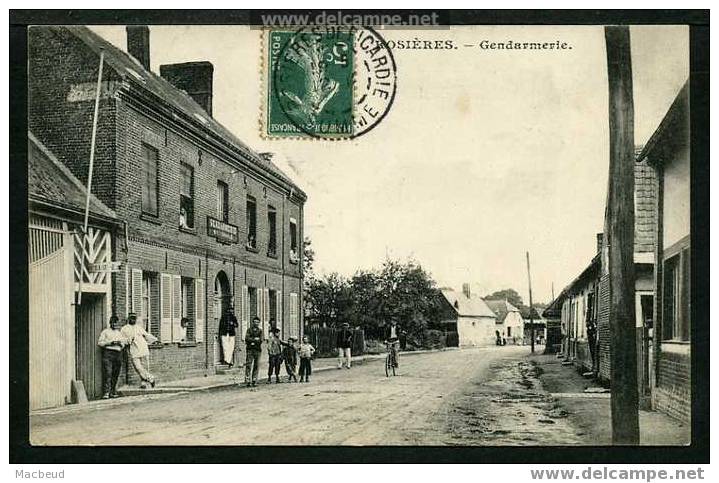 80 - ROSIÈRES - La Gendarmerie  - TRÈS ANIMÉE - Rosieres En Santerre