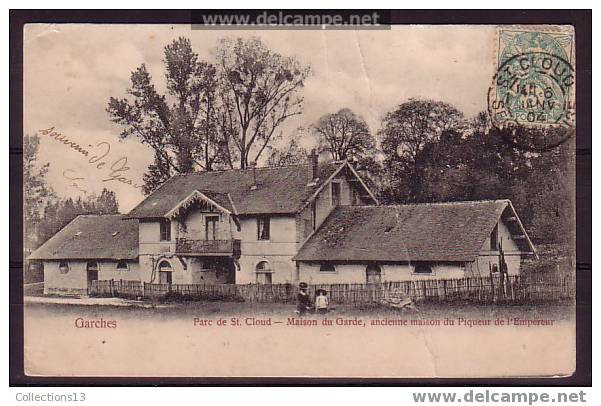 HAUTS DE SEINE - Garches - Pac De St Cloud - Maison De Garde - Garches