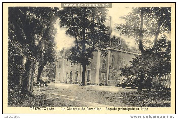 01 - AIN - TREVOUX - CHATEAU De CORCELLES - FACADE PRINCIPALE Et PARC - VOITURE - CARTE ANIMEE - Trévoux