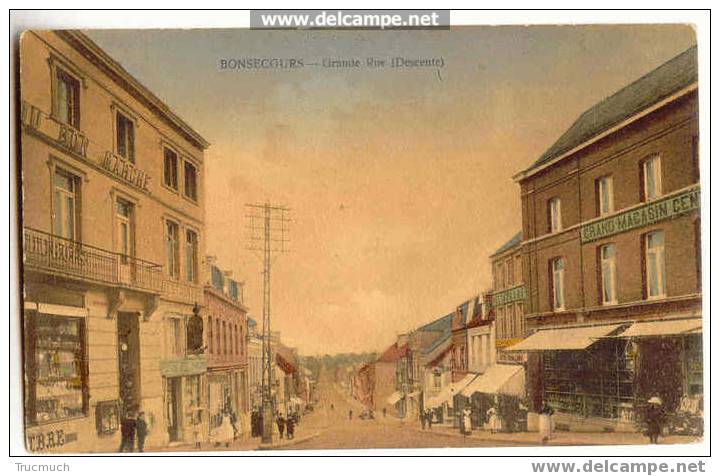 2076 - BONSECOURS -  Grand'Rue (Descente) En Couleurs - Péruwelz