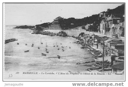 MARSEILLE 13 - La Corniche - L´Anse Du Prophéte Et L´Hôtel De La Réserve - Endoume, Roucas, Corniche, Plages