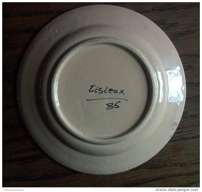 Assiette - Bord - Plate - AS 1273 - Quimper/Henriot (FRA)