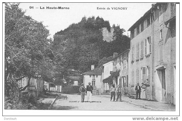 52 //HAUTE MARNE / VIGNORY / Entrée Du Village, N° 91, Pourtoy Photo édit /ANIMEE - Vignory