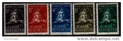 NETHERLANDS   Scott   # B 139-42* VF MINT Hinged - Unused Stamps
