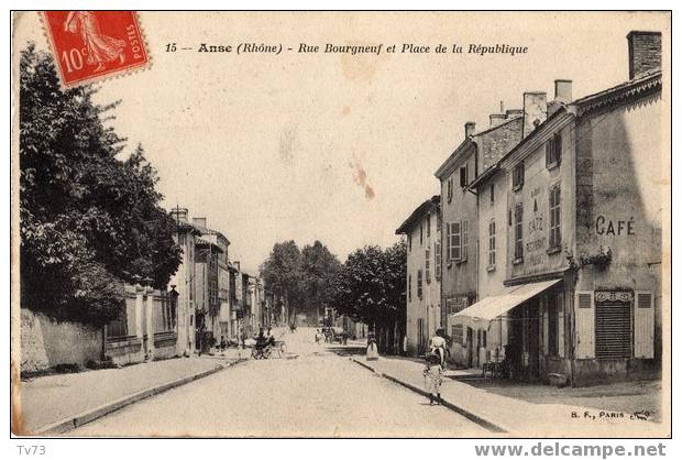 Cpa 290  - ANSE - Rue Bourgneuf Et Place De La République - Anse