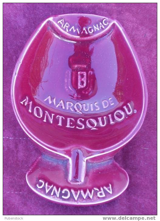 Cendrier "MARQUIS DE MONSTESQUIOU" Armagnac. - Ashtrays
