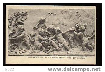 Jolie CP Ancienne Belgique Musée De Bruxelles Les Mois De L'année Mars Par Godecharle Statue Sculpture Mythologie -neuve - Musei