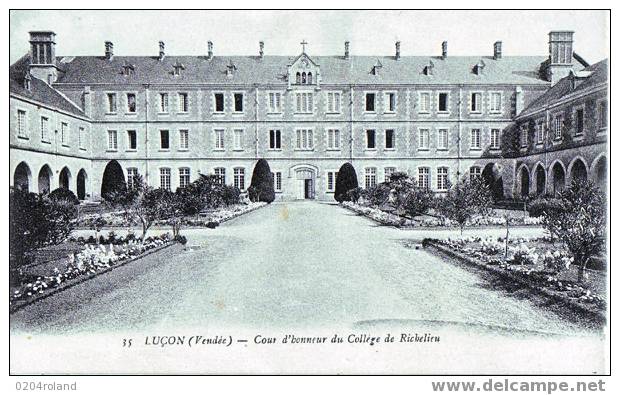 Luçon - Cour D'honneur Du Collége De Richelieu - Lucon