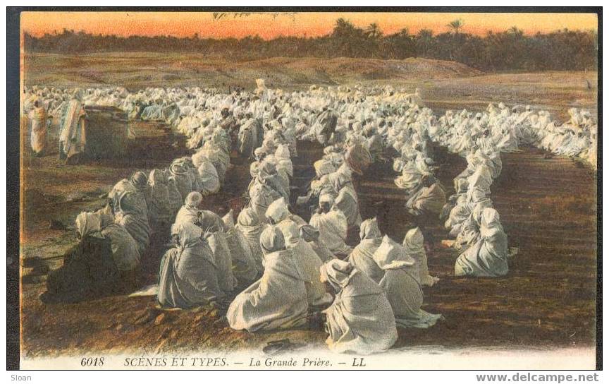 La Grande Prière, Sud -Algérien, Carte De 1913 (quelques Centaines De Croyants) - Islam