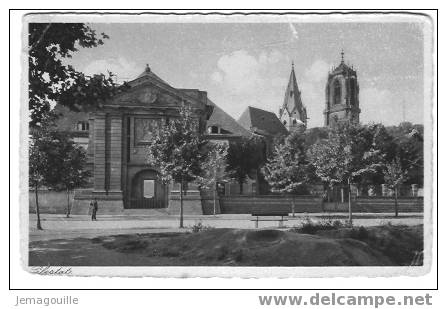 SELESTAT 67 - L´Eglise St.Georges à Gauche La Porte De Strasbourg * - Selestat