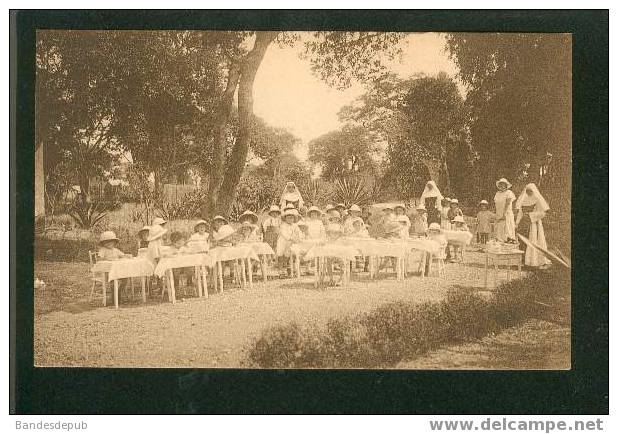 Elisabethville - Soeurs De La Charité - Ecole Officielle Pour Jeunes Filles Européennes (animée, Colonialisme) - Congo Belge