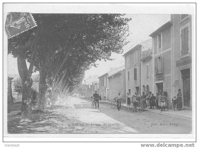 84 // VAUCLUSE / SORGUES / Av De Gentilly, Ed Brun / Animée - Sorgues