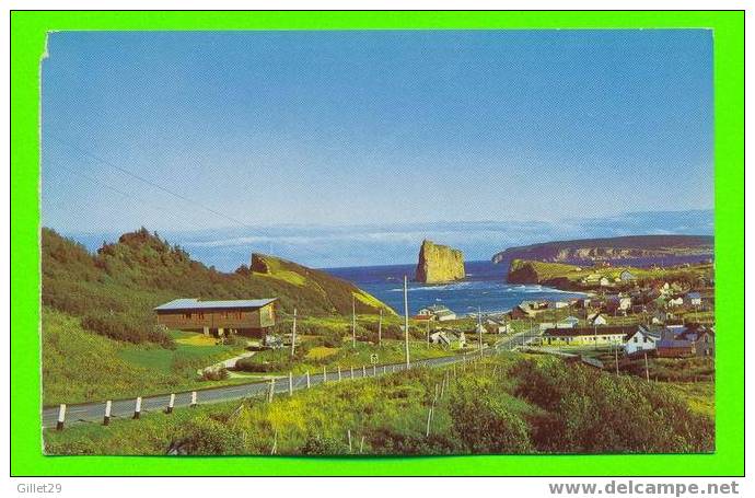 PERCÉ, QUÉBEC - VUE DU ROCHER PERCÉ DE LA CÔTE SURPRISE - CARTE CIERCULEE - - Percé