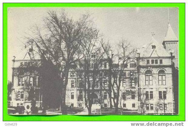 QUÉBEC - L´HOTEL DE VILLE DE QUÉBEC - CARTE JAMAIS UTILISÉE - DIST. ÉMILE KIROUAC - T.V. CP - - Québec - La Cité