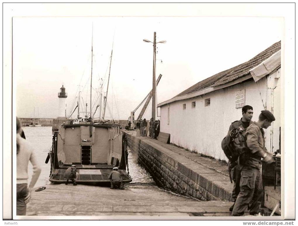 ILE De GROIX  RARE PHOTO  24x18cm  Au Dos à La Main Marqué GROIX 1970 - Groix