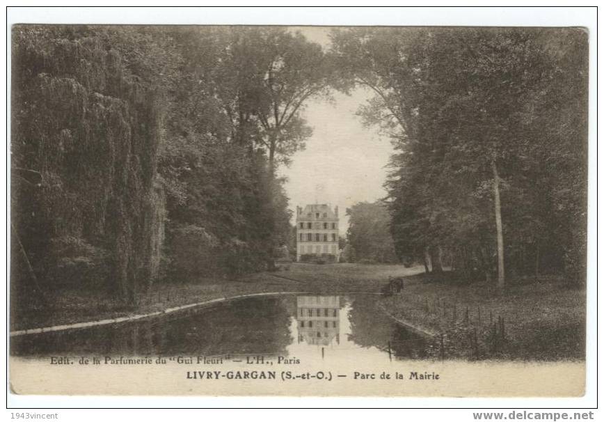 C 442- LIVRY-GARGAN - Parc De La Mairie - - Livry Gargan