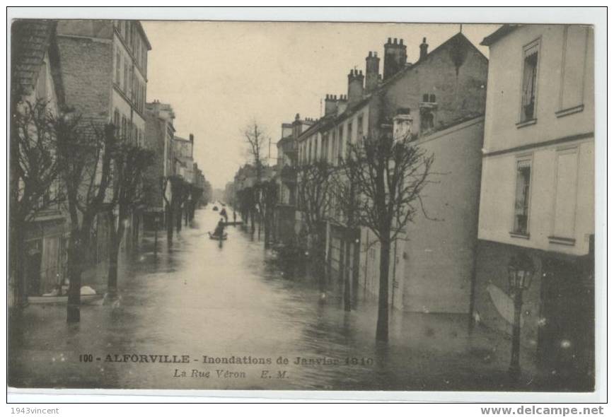 C 470 - ALFORVILLE - Inondation De Janvier 1910 - La Rue Véron - Belle CPA Animée - Rare - Alforville écrit Sans Le T. - Alfortville