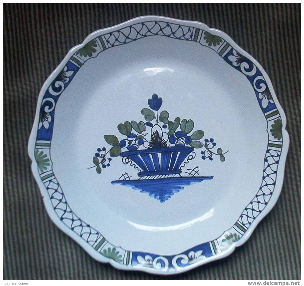 Auxerre ? - Assiette - Bord  - Plate - AS 1319 - Otros & Sin Clasificación