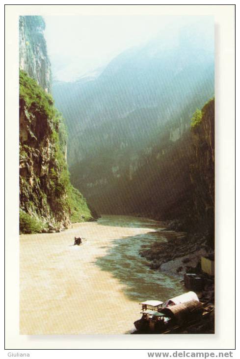 PRE-STAMPED POSTCARDS CHINA - THE SCENERY OF CHONGQING "Lesser Three Gorges On The Daning River" - Cartes-maximum