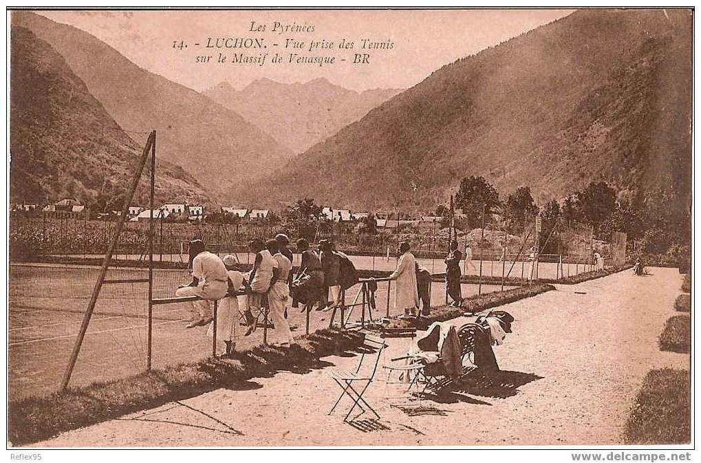 LUCHON - Vue Prise Des Tennis Sur Le Massif De Venasque. - Superbagneres