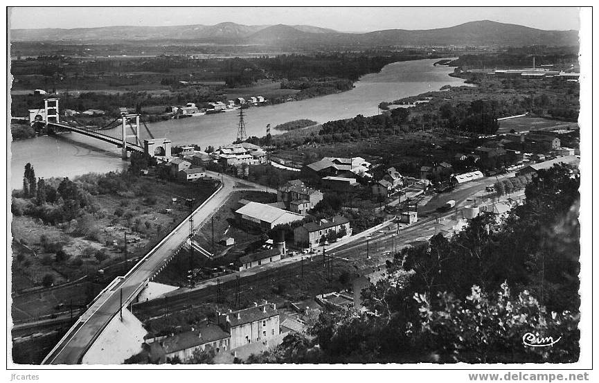 07 - Le TEIL - Nouvelle Route De Montélimar - Le Pont Et La Vallée Du Rhône - Semi Moderne Petit Format - Le Teil