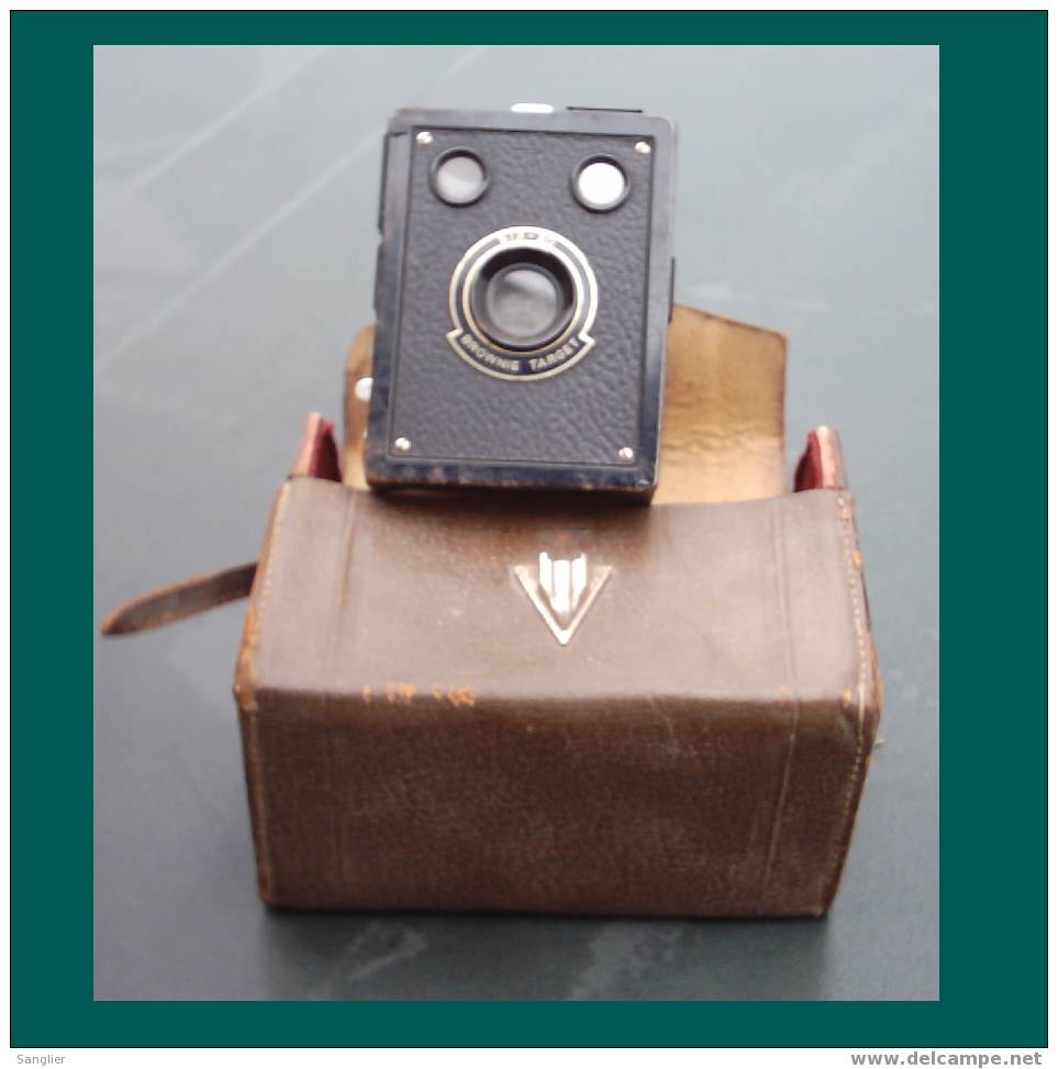 KODAK - SIX 20  BROWNIE TARGETTE - Cameras