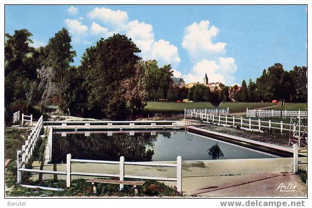 MANSLE - La Piscine - Mansle