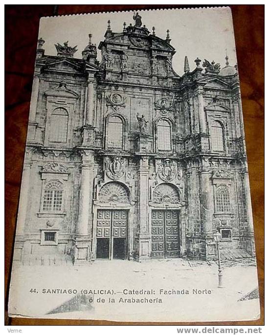 ANTIGUA POSTAL DE SANTIAGO DE COMPOSTELA - GALICIA -  NO CIRCULADA. - Santiago De Compostela