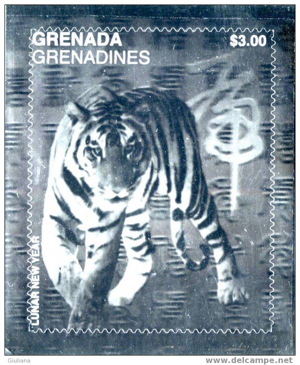 GRENADA E GRENADINES  - - TEMATICA OLOGRAMMI " ANNO TIGRE" - 1998 - FOGLIETTO ARGENTO - Hologramas