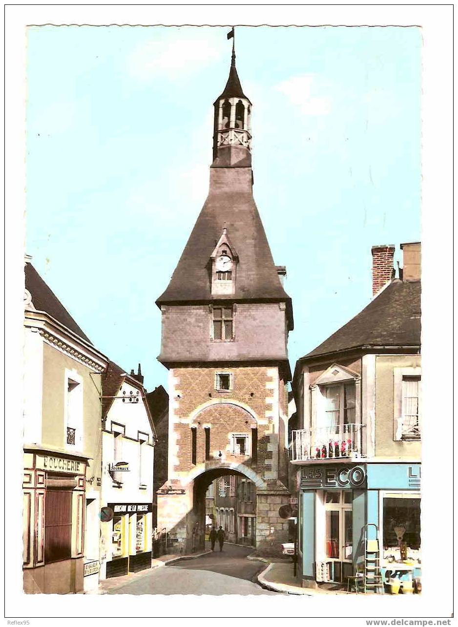 SAINT FARGEAU - Le Beffroi. - Saint Fargeau