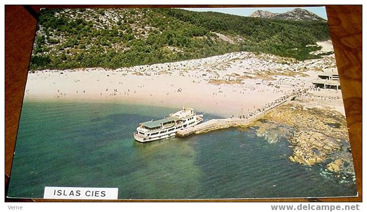 ANTIGUA POSTAL ISLAS CIES - VIGO - ED. FAMA - NO CIRCULADA. - Pontevedra