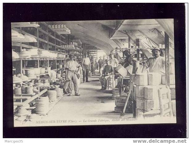 003626 Mehun Sur Yèvre La Grande Fabrique Atelier Des Mouleurs édit.E.M. N°3 Sélection Industrie Usine Animée  Beau Plan - Mehun-sur-Yèvre