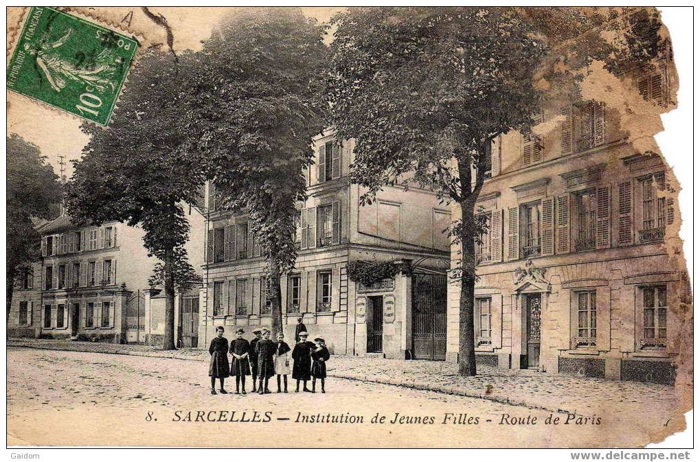 8 SARCELLES - Institution De Jeunes Filles - Route De Paris - Sarcelles