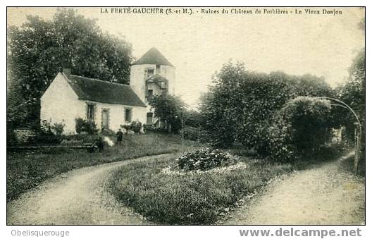 77 LA FERTE RUINE DU CHATEAU DE POTHIERES VIEUX DONJON PERSONNAGES - La Ferte Gaucher