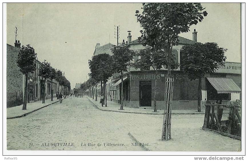 ALFORTVILLE - La Rue De Villeneuve. - Alfortville