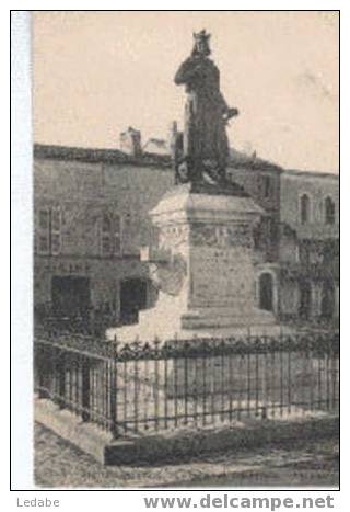 BK489-AIGUES-MORTES, Statue De Saint-Louis - Aigues-Mortes