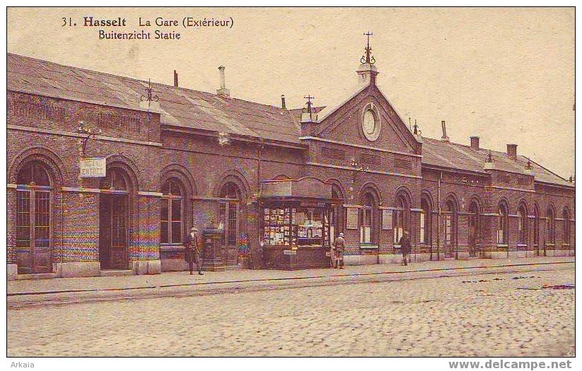 HASSELT = La Gare (extérieur)  Buitenzicht Statie  (n° 31) - Hechtel-Eksel