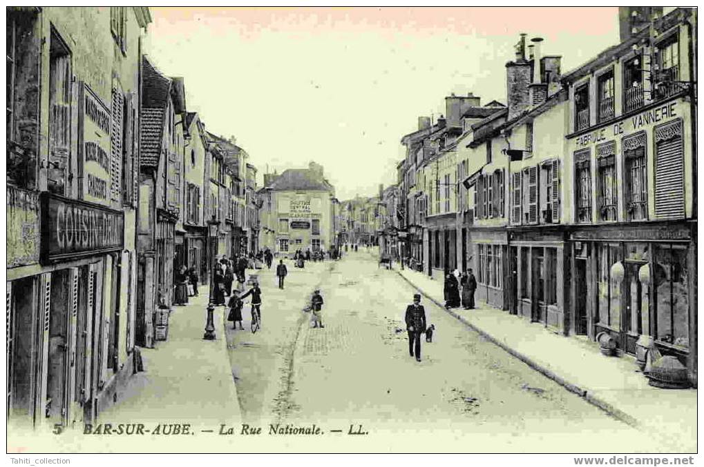 BAR-sur-AUBE - La Rue Nationale - Bar-sur-Aube