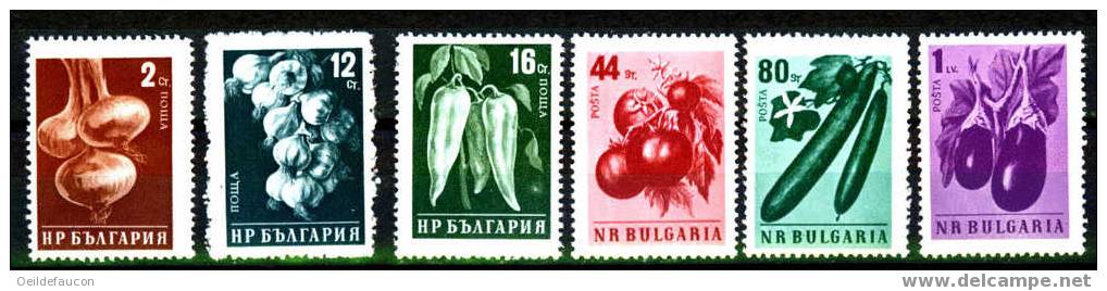 BULGARIE - Yvert - 937/42** - Cote 4 € - Légumes