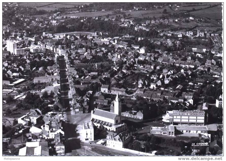 Cpsm Hirson (02, Aisne) Vue Aérienne, Ed La Cigogne - Hirson