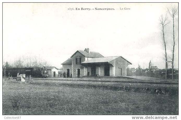 18 - CHER - SANCERGUES - GARE - LOCOMOTIVE - TRAIN - CHEMIN De FER - TRAMWAY De L´INDRE - Sancergues