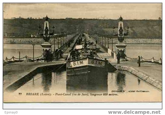 B - 45 - BRIARE - Le Pont Canal, Vu De Façe ( Longueur 660 Métres ) - Péniche - Ane - Briare